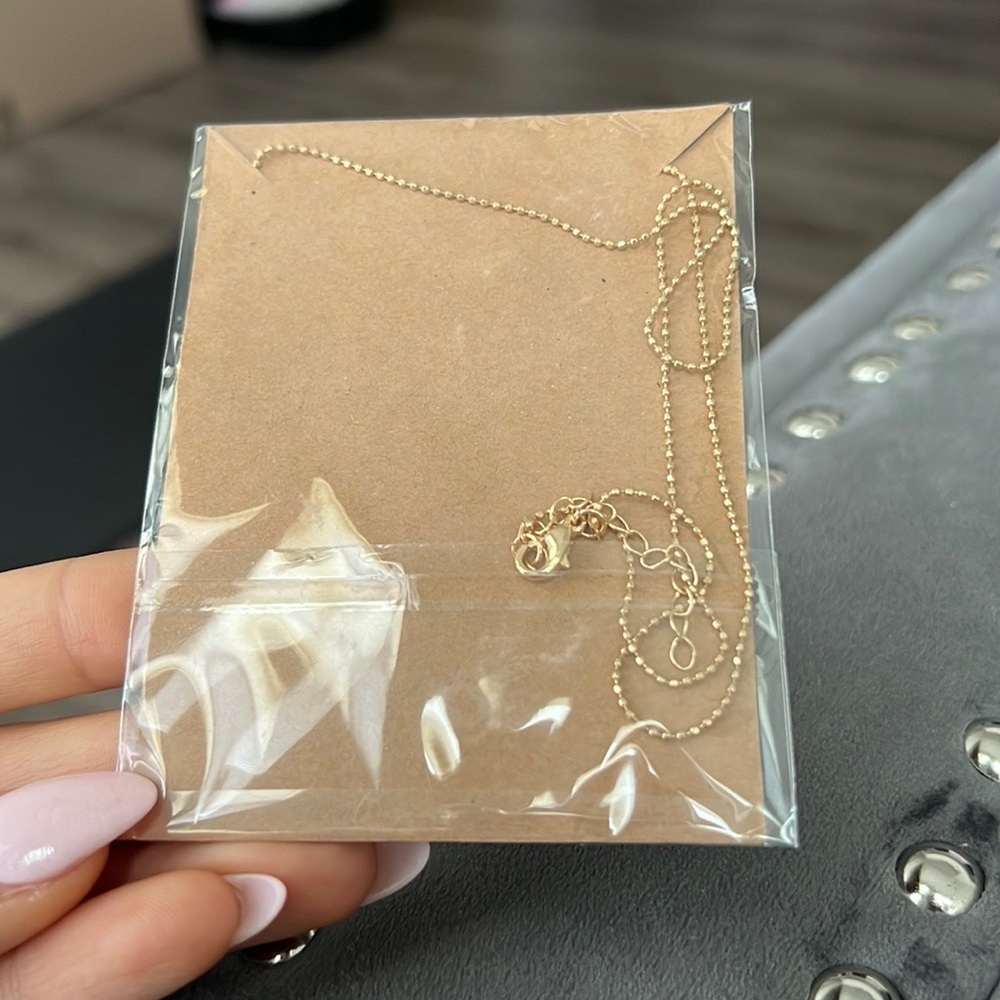 NWT Virgo Constellation Gold Chain Zodiac Sign Round Pendant Necklace - Picture 2 of 6